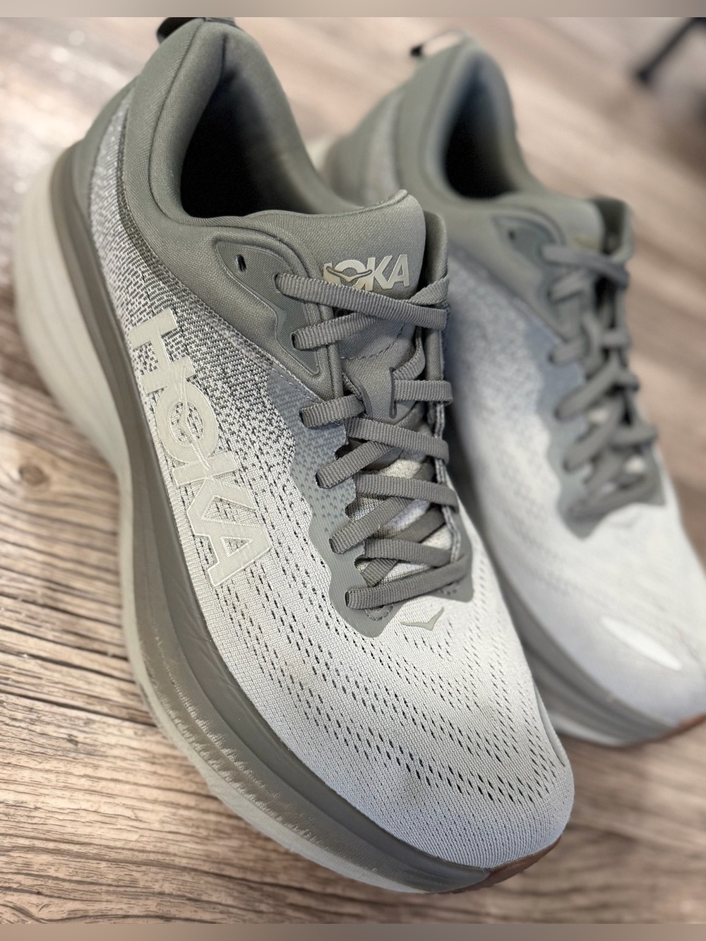 HOKA Bondi 8 running shoes in the Sharkskin Harbor Mist colorway Sz 12D